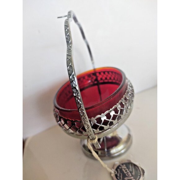 A Maywell Classic England Red Glass Oval Shaped Candy Bowl Silver Filigree Stand - Picture 4 of 9